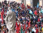 Passionate Italians show up to support Bertinotti.