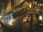 Today most scholars agree that the primary reasons that the Vasa sank was that there wasn’t enough ballast to balance the weight of the guns and the ship was too narrow.